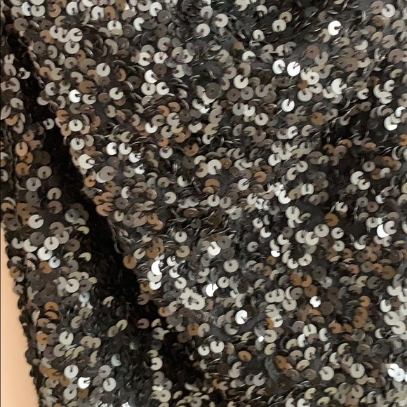 Cowl neck sequin tank - Picture 4 of 4